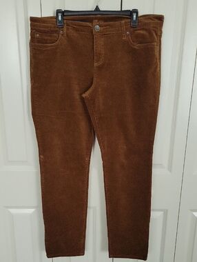 Kut from the Kloth Women's Skinny Corduroy Jeans in Brown